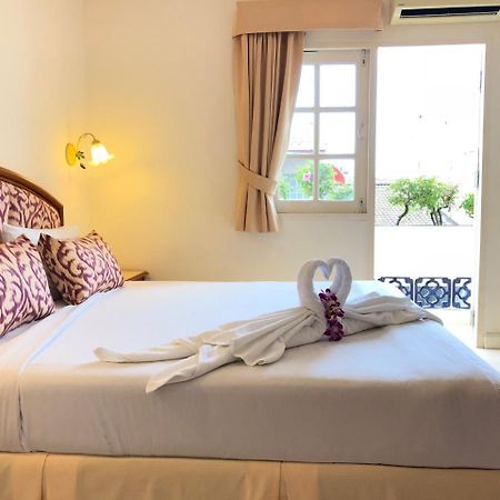 Smile Inn Patong Екстер'єр фото