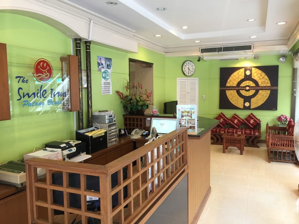 Smile Inn Patong Екстер'єр фото
